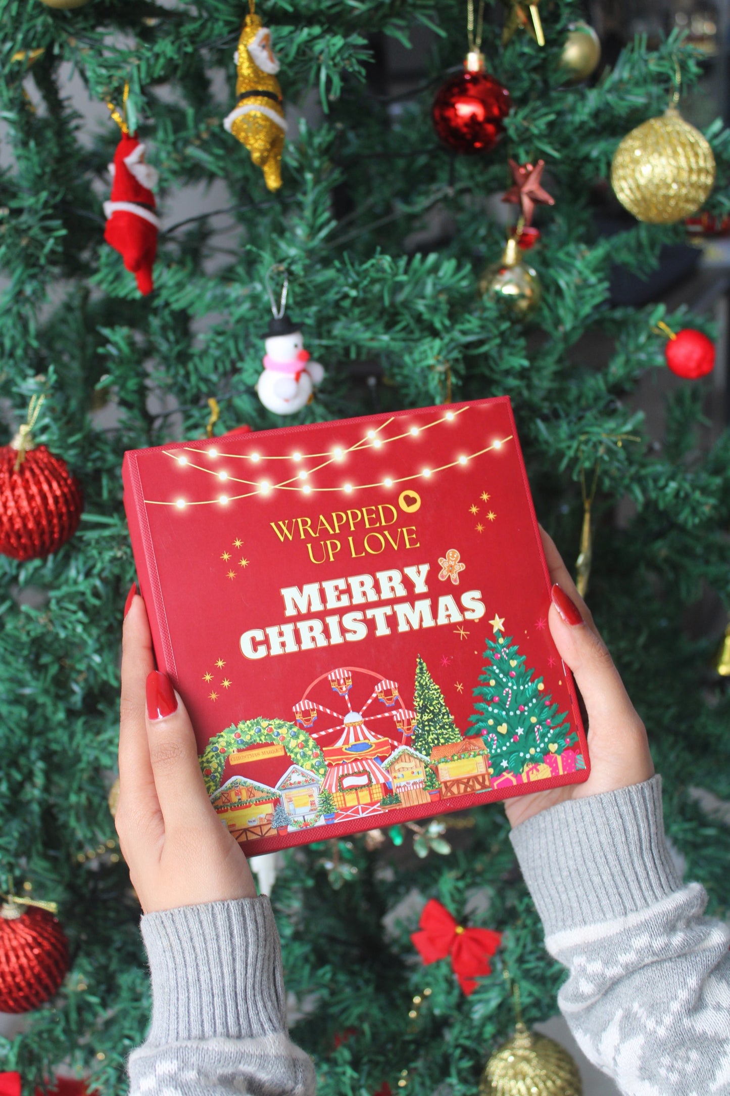 4 candle Christmas hamper